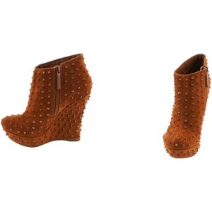 New Chestnut Brown Spike Wedge